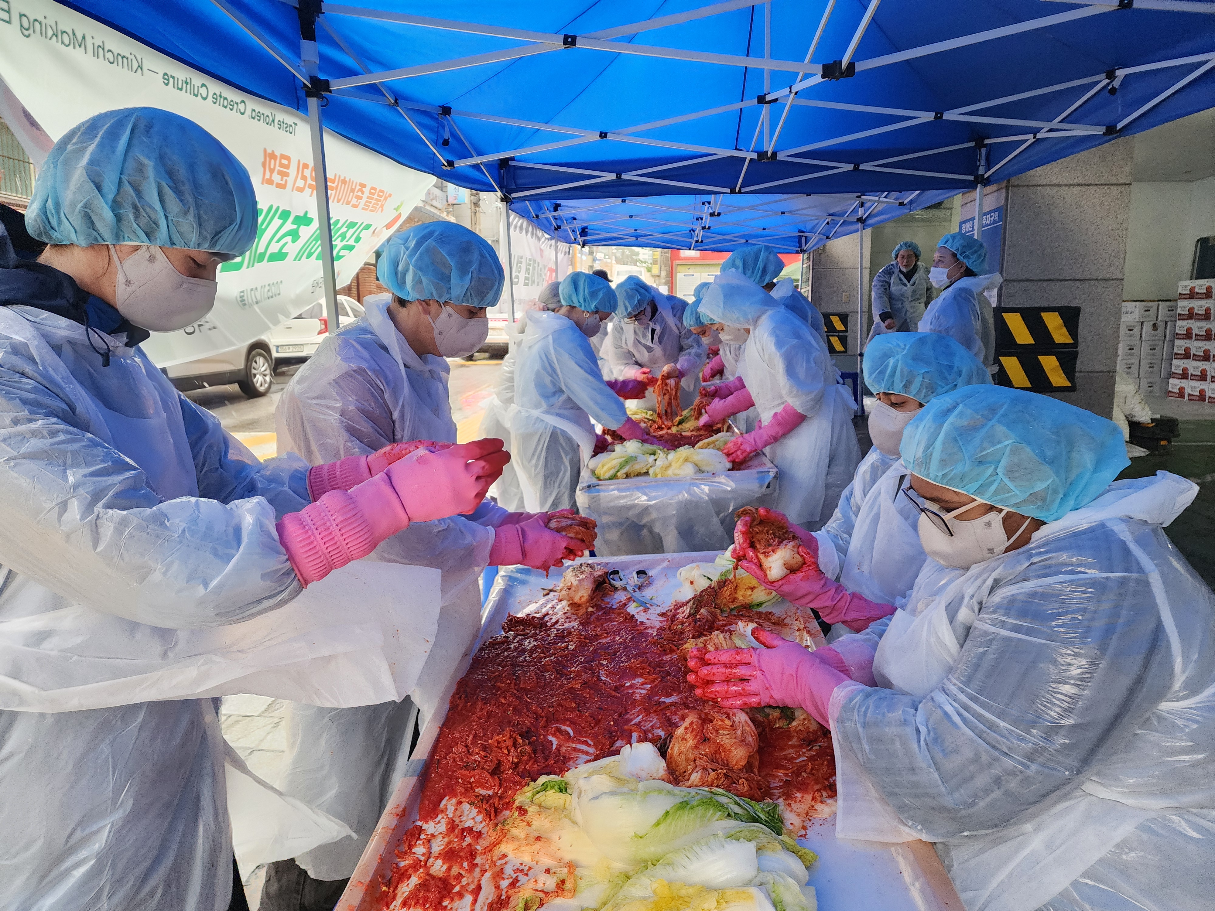  API 한국지사 고려대학교 교환학생, 따뜻한 김장 봉사활동 
